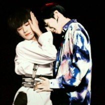 福建兄妹 紫色面具